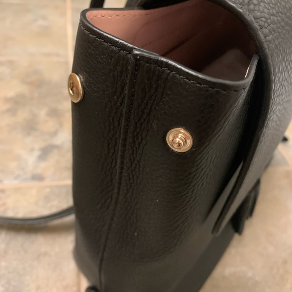 KATE SPADE MEDIUM BACKPACK HAYES BLACK / WARM - Picture 5 of 8